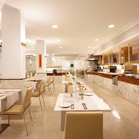 Hotel Las Arenas Suites 4*